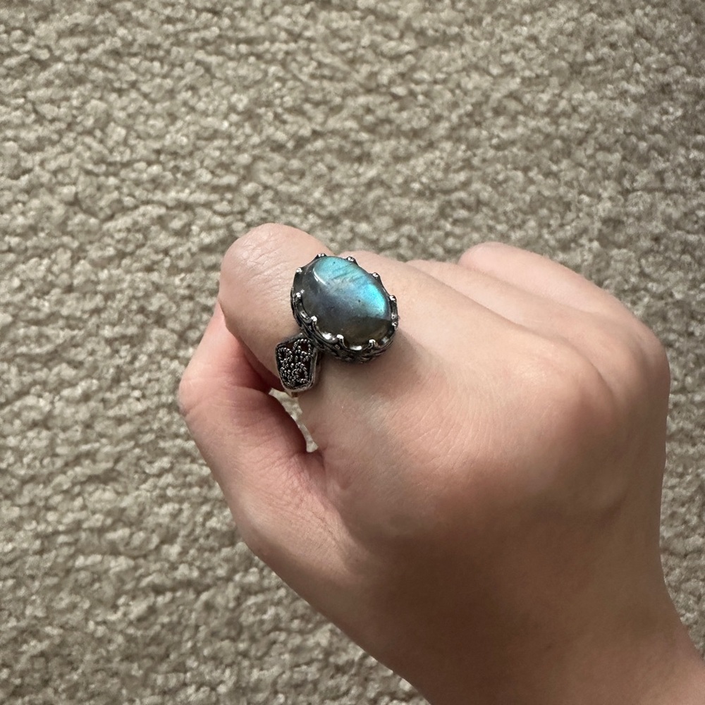 Labradorite Statement Ring - Picture 2 of 4